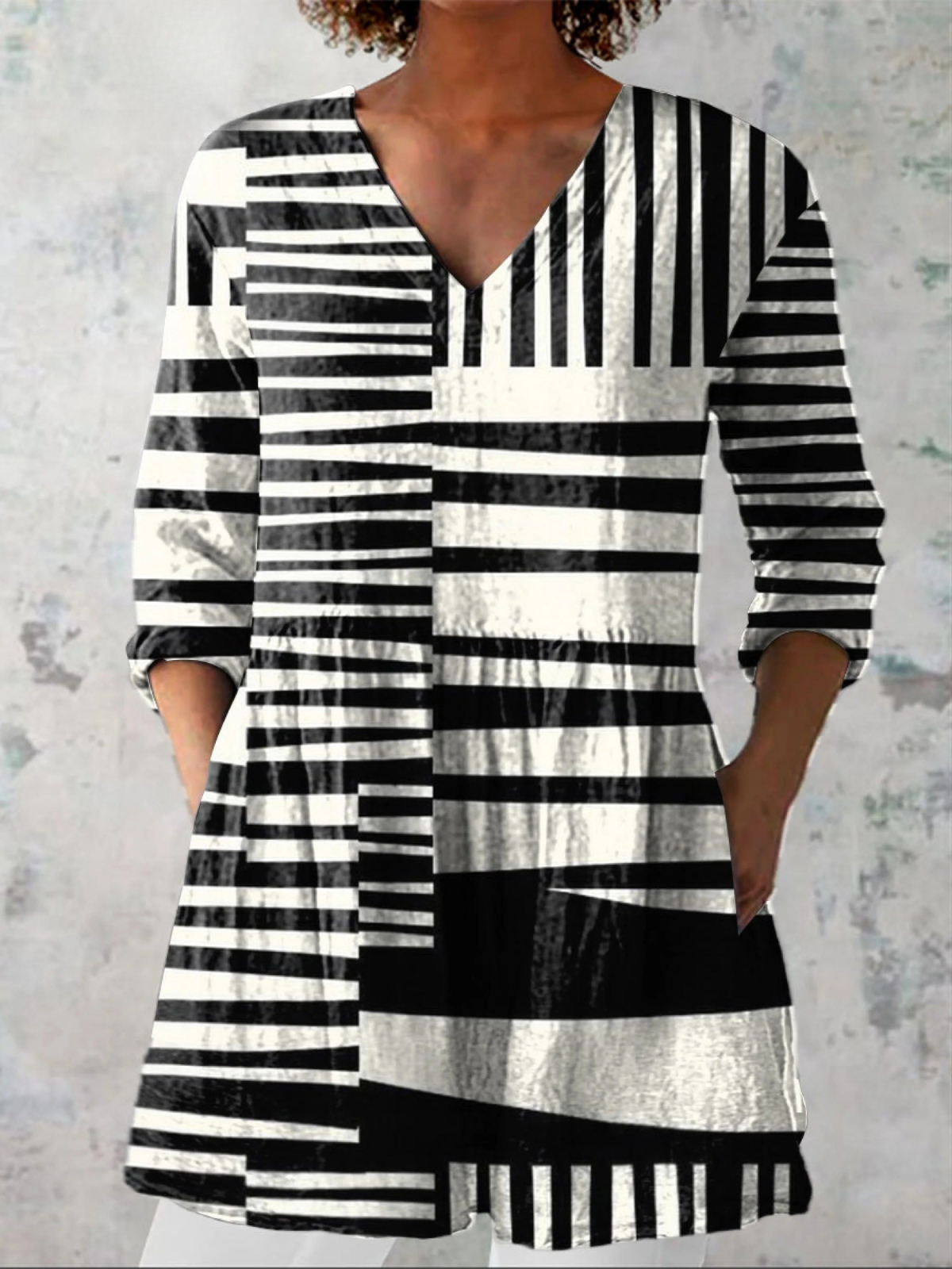 Capri | Elegant Long V-Neck Blouse
