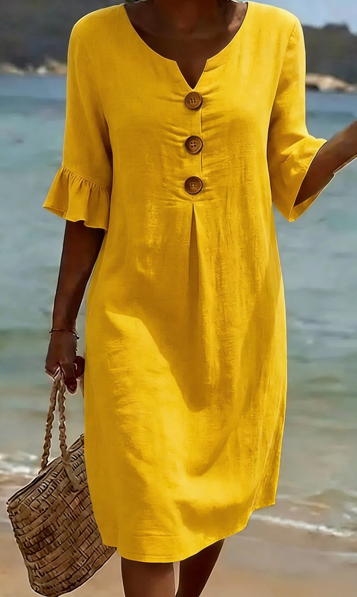 Camille | Elegant Buttoned Dress