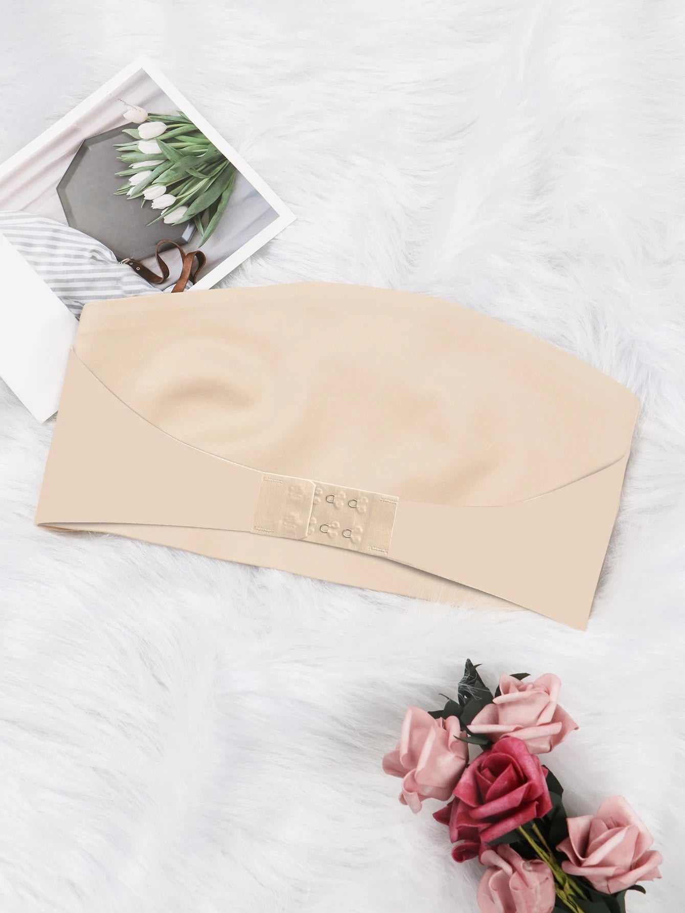 InvisibleCharm | Stays in Place Without Straps
