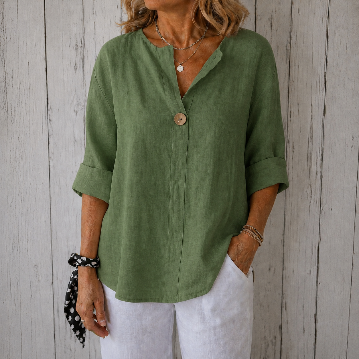 Zamma | Elegant V-Neck Blouse