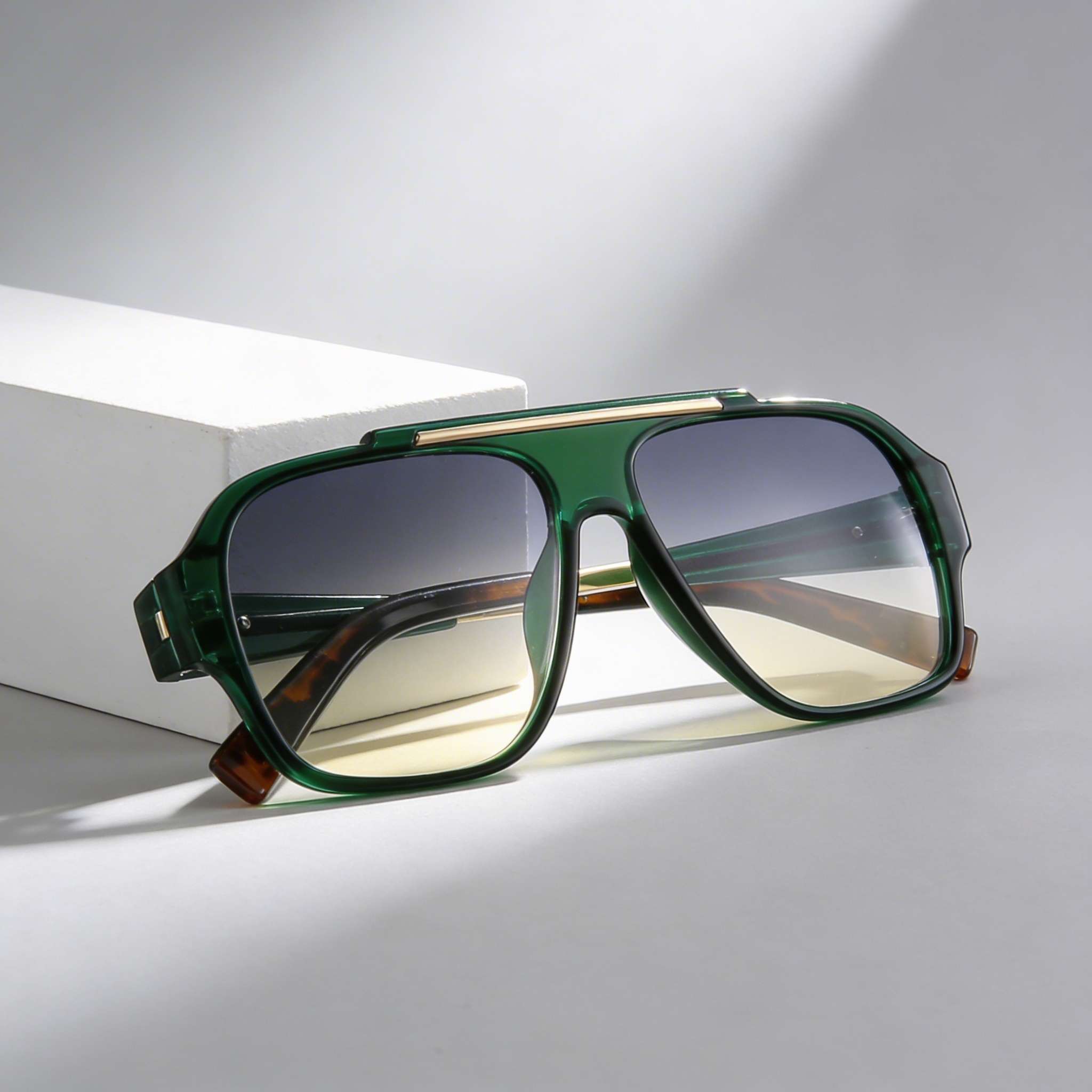 Echo Ray V2 Shades